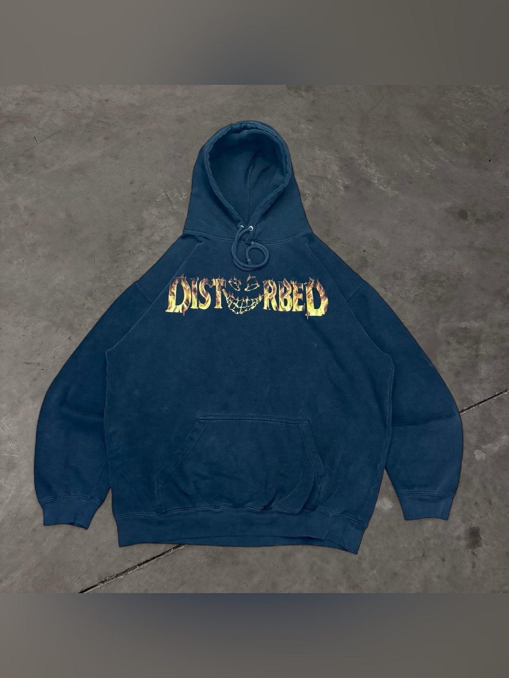 vintage 2000s giant disturbed band hoodie